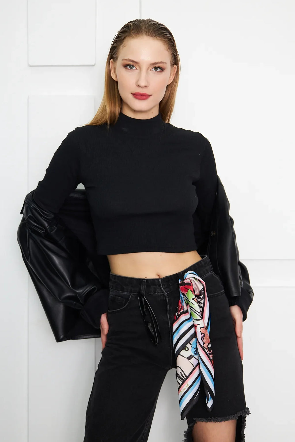 Stylist Scarf - Women's Scarf for Stylish Outfits