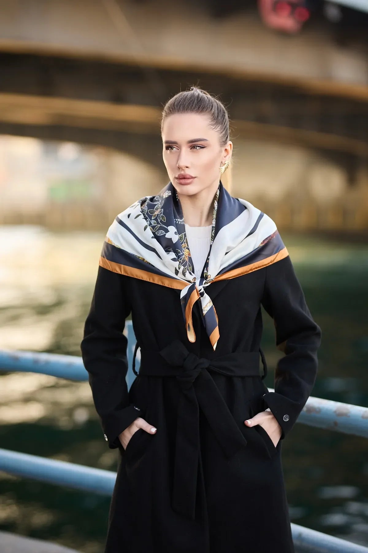 Women's Scarf