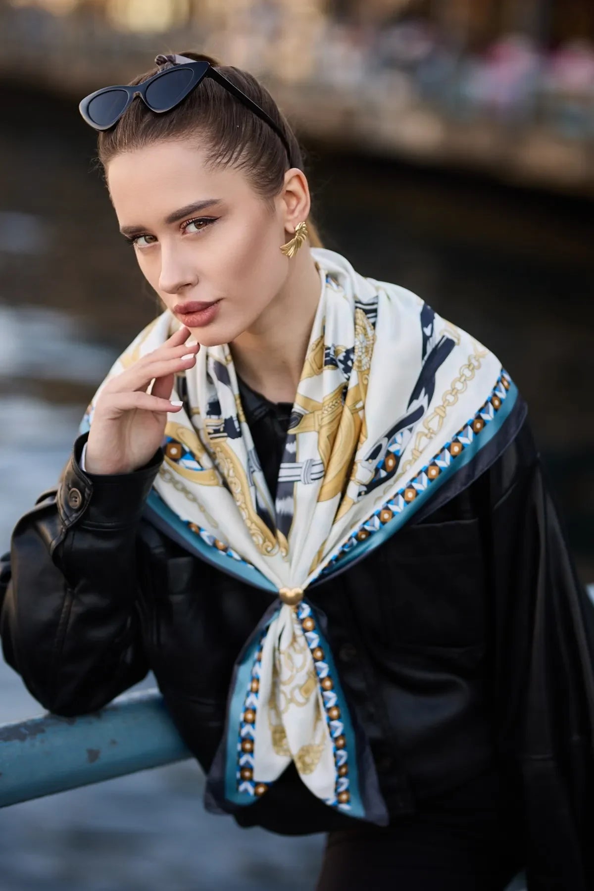 Women's Scarf
